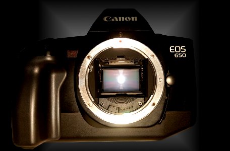 Canon EOS 650 photo