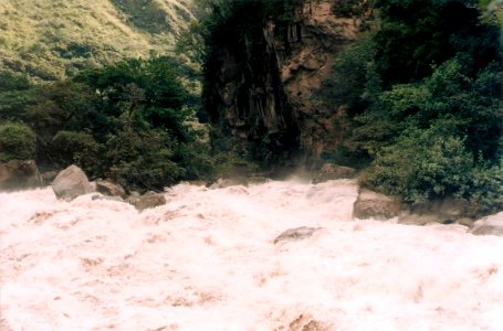 Camino a Aguas calientes photo