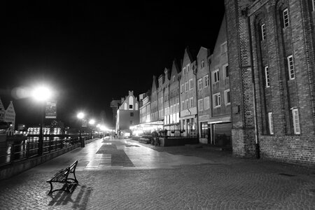 Gdańsk black and white night