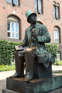 Copenhagen statue bronze