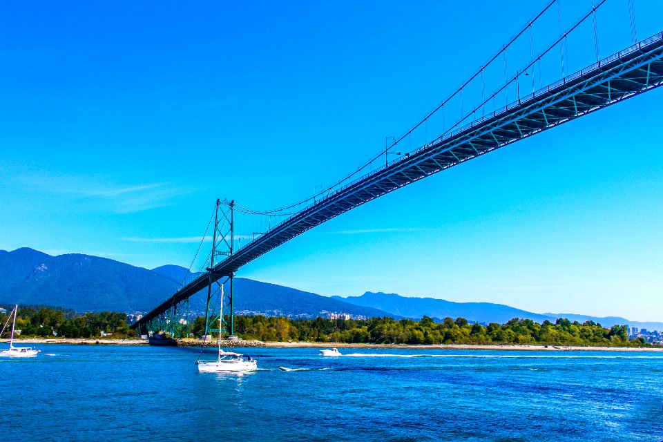 Lions Gate Bridge, BC