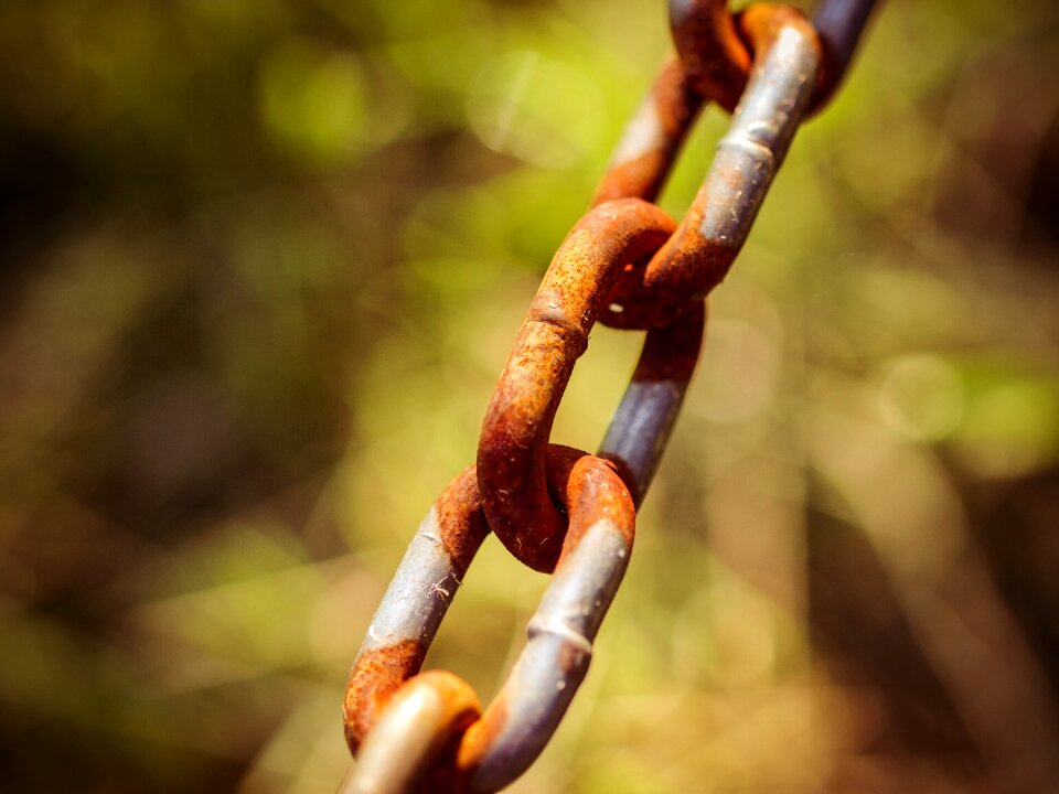 Steel connection rusty