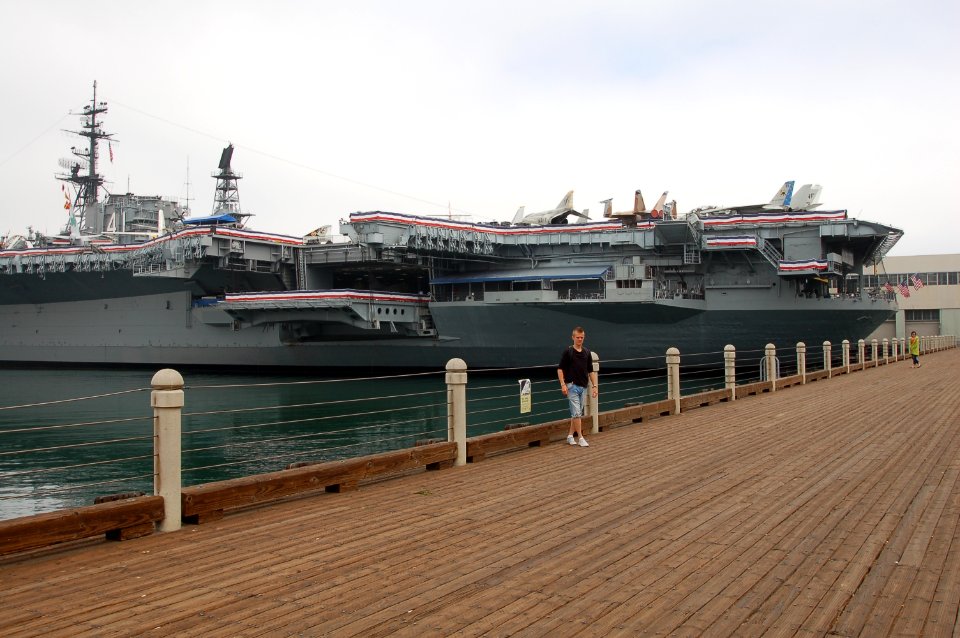 USA JUIN (741)