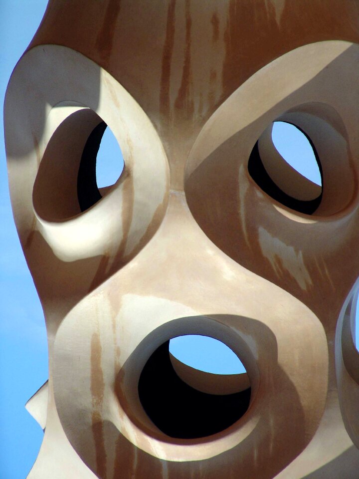 Abstract art barcelona sculpture