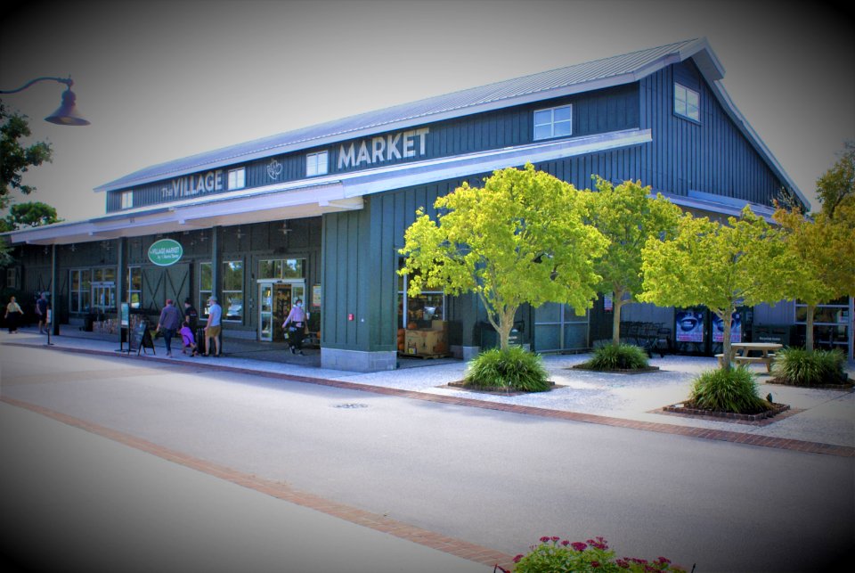 20201004 Village Market