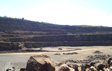 Baker Rock Resources  stabilization of quarry slopes with benching