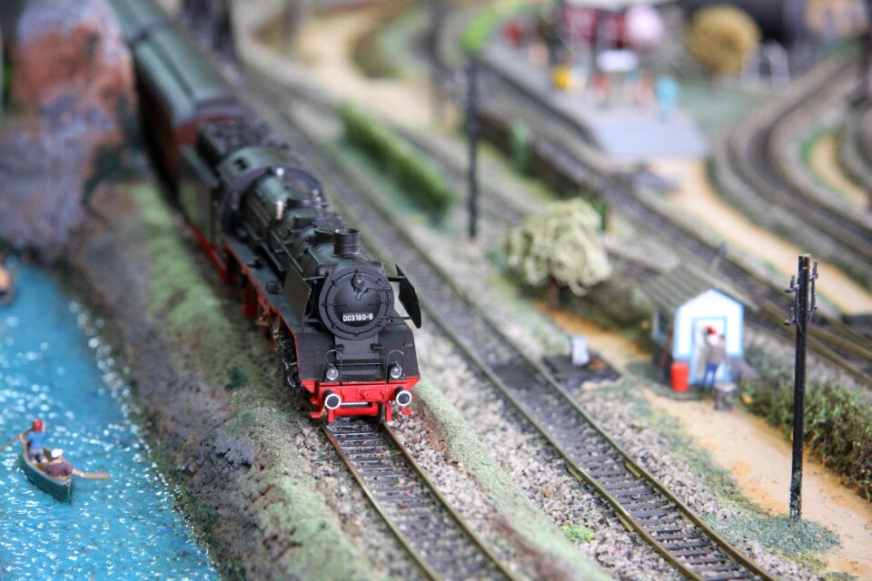 Miniature collection train
