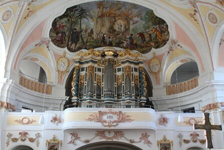 Organ pipes interior