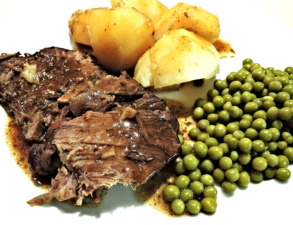 Peas potatoes garlic