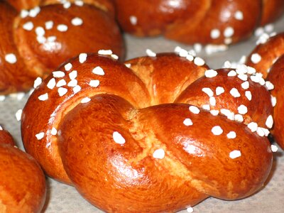 Baked goods bavarian salt