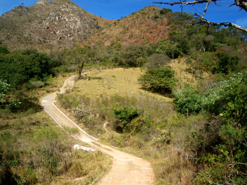 Caminho para serra
