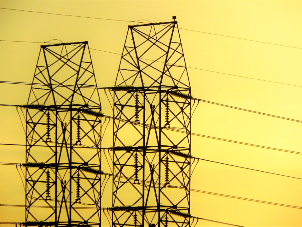 Power mateus moro yellow sky