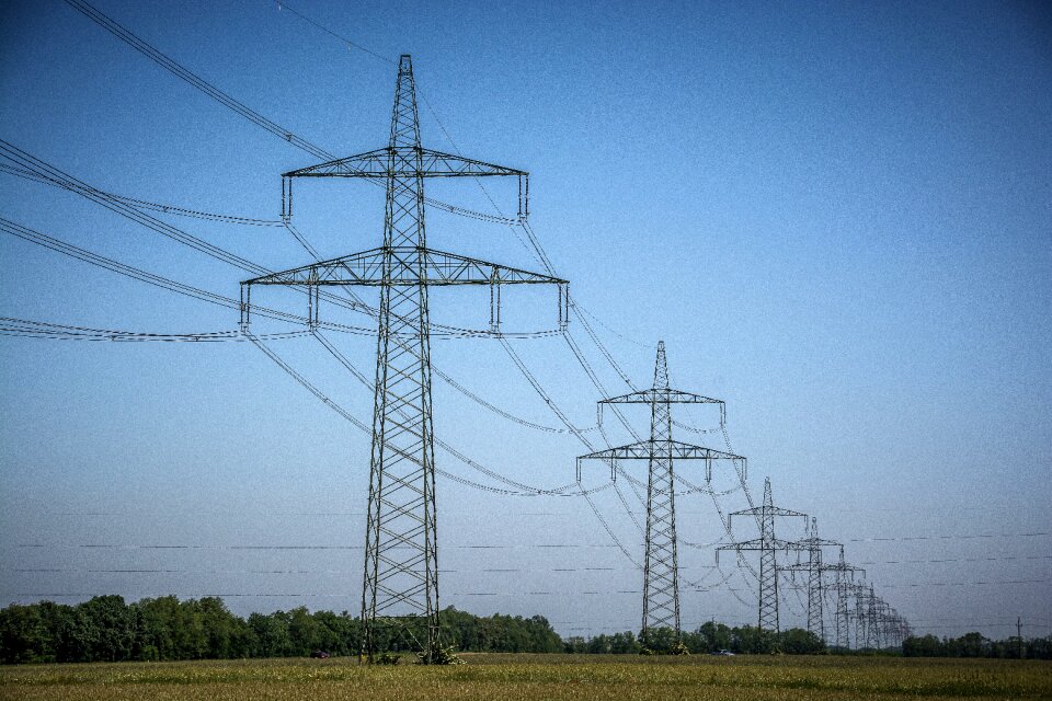 Strommast high voltage pylon