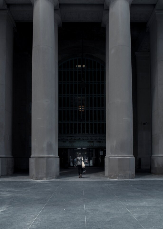 Columns work office