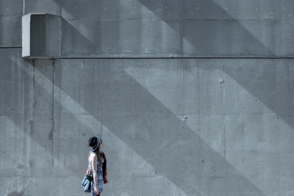 Concrete portrait empty space