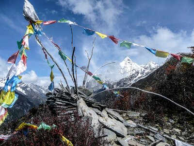 Tibet travel blue sky