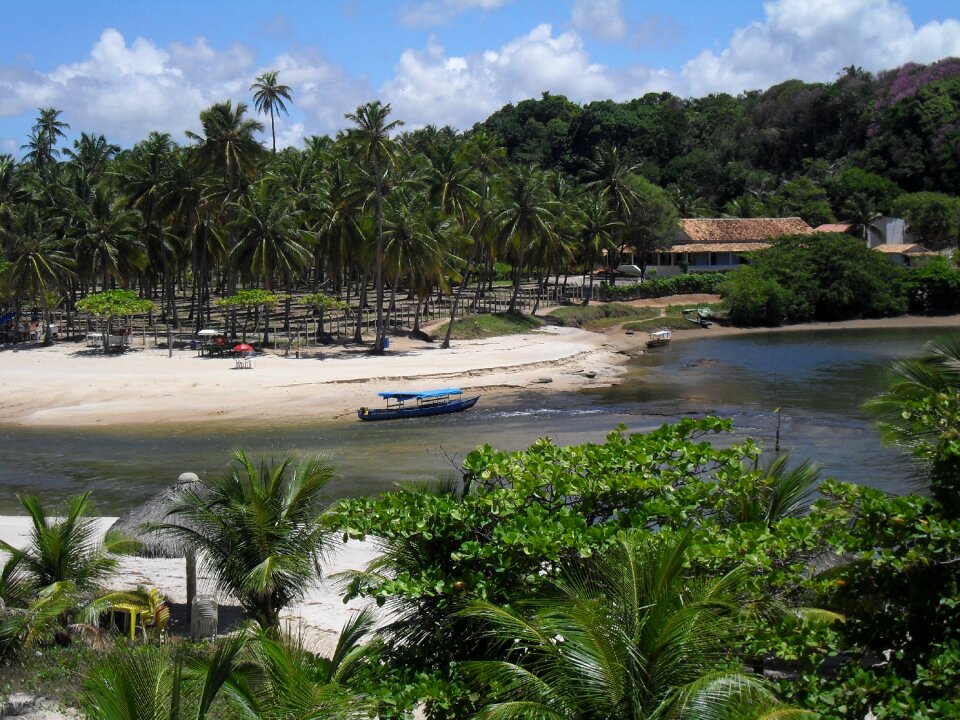 Litoral natural beauty boat