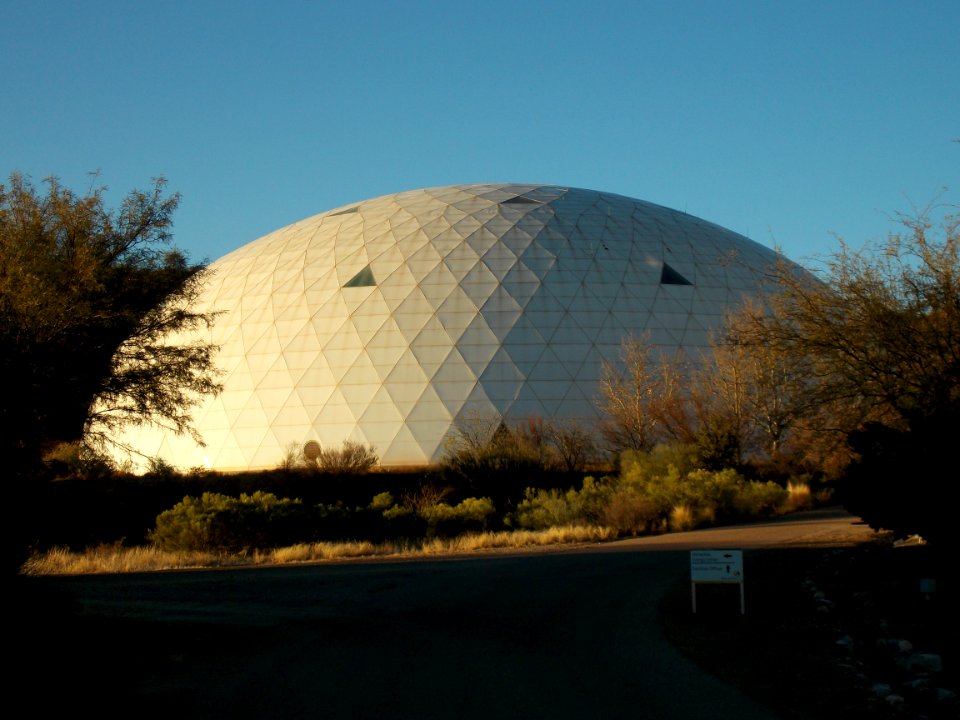 Biosphere2 West Lung