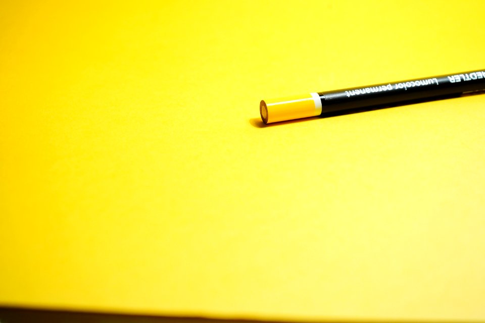 Crayon jaune