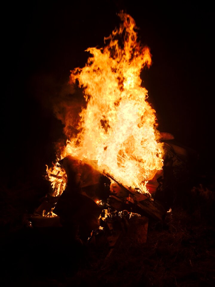 Bonfire blaze black fire