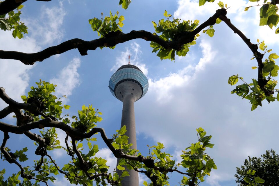 Building düsseldorf places of interest