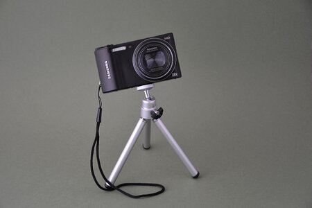 Black device reporter