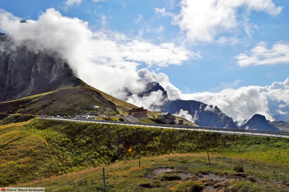 DAM1570 - Dolomiti -Passo Sella - Clouds