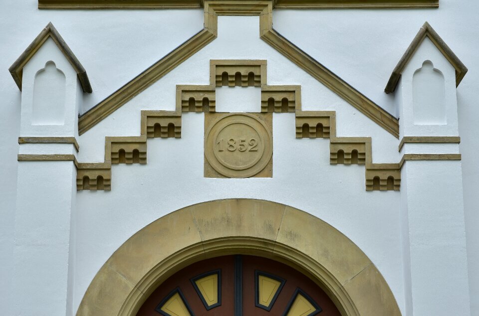 Architecture year building