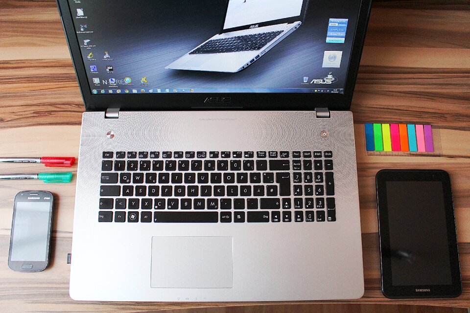 Tablet laptop home office