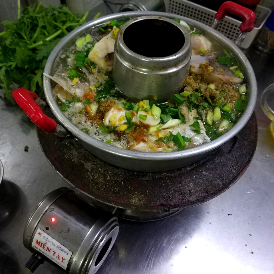 lẩu cá thập cẩm dân phổ 220k fish hotpot