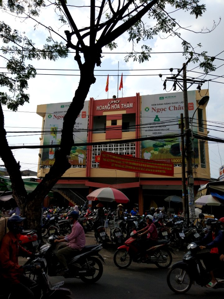 chợ hoàng hoa thám market