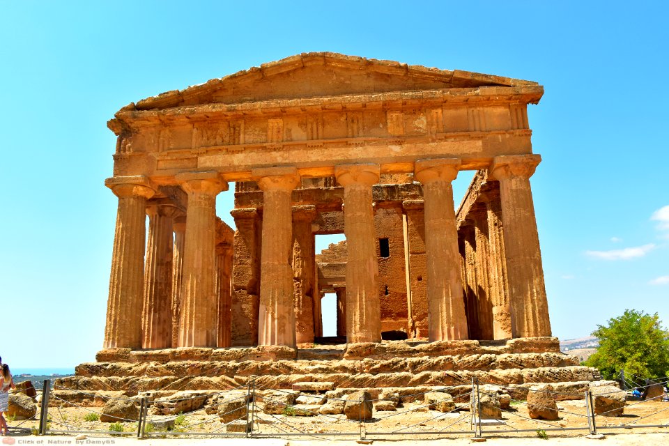 DAM1781 - Sicilia - Valle dei Templi  - Tempio della Concordia