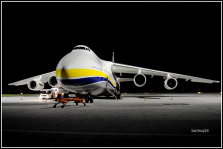 Antonov AN-124-100M