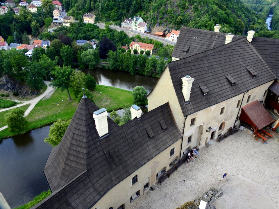 Loket hrad, výhledy na město