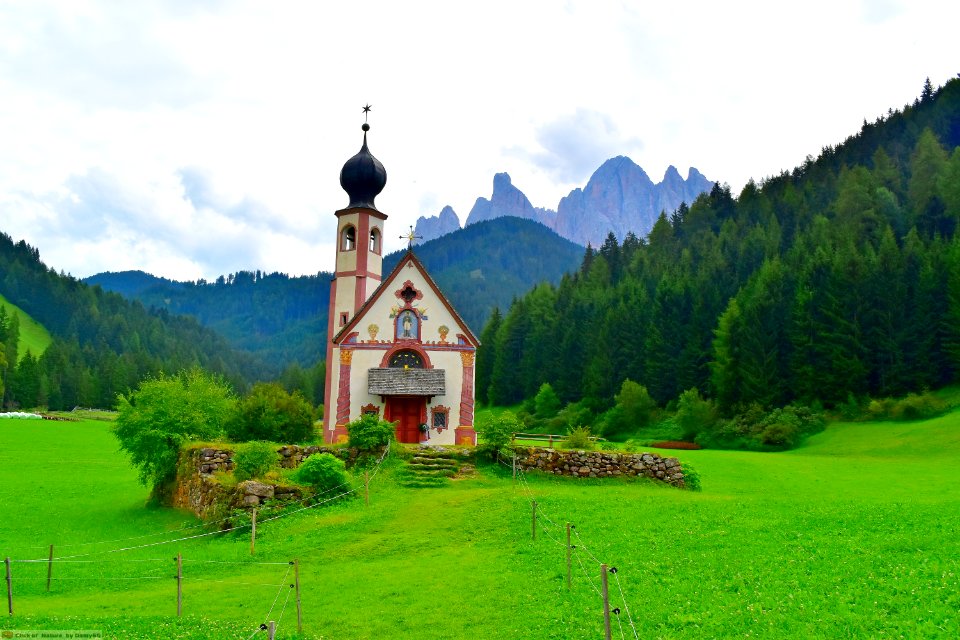 DAM2150 - Val di Funes - Chiesetta di San Giovanni in Ranui e le Odle