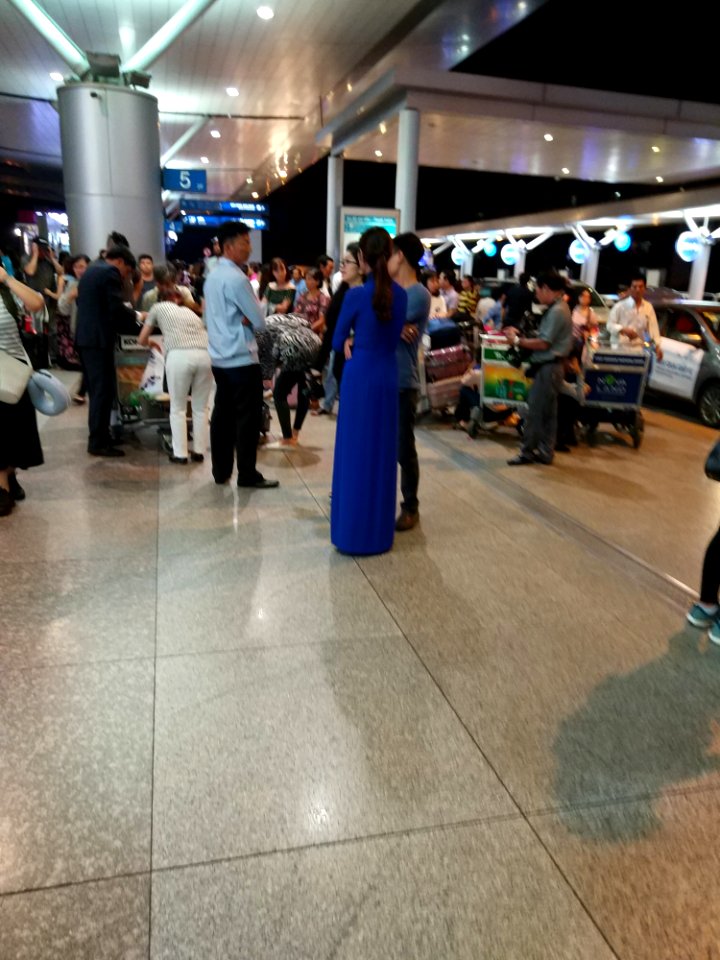 sân bay tân sơn nhất airport saigon
