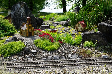 Train transport rails