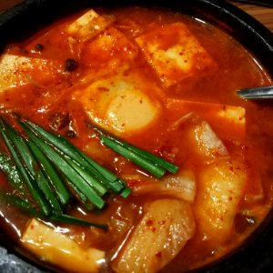 lẩu kimchi chige chige nabe hotpot uraetei photo