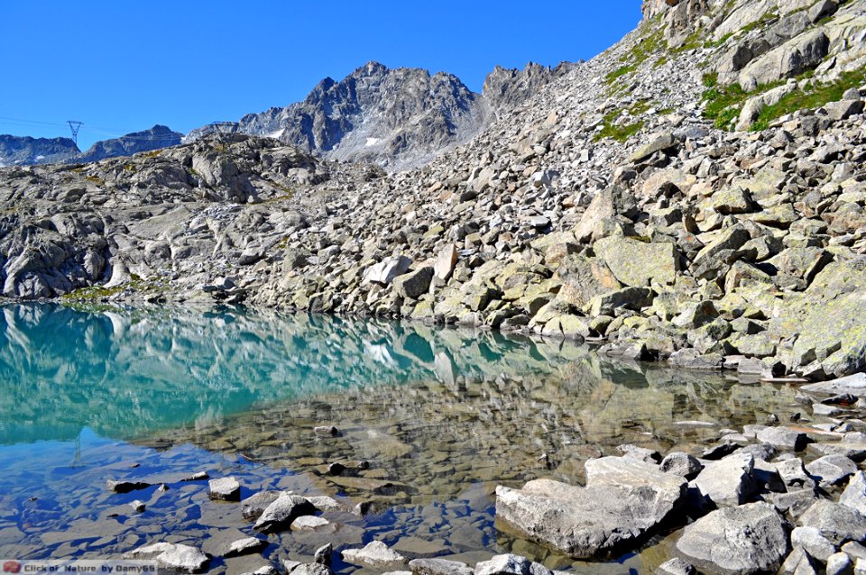 DAM1695 - Laghetto ai piedi del ghiacciaio Presena