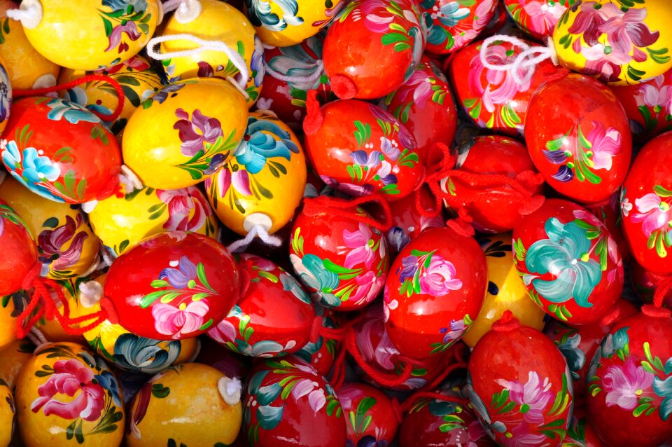 Egg easter hand-painted easter eggs
