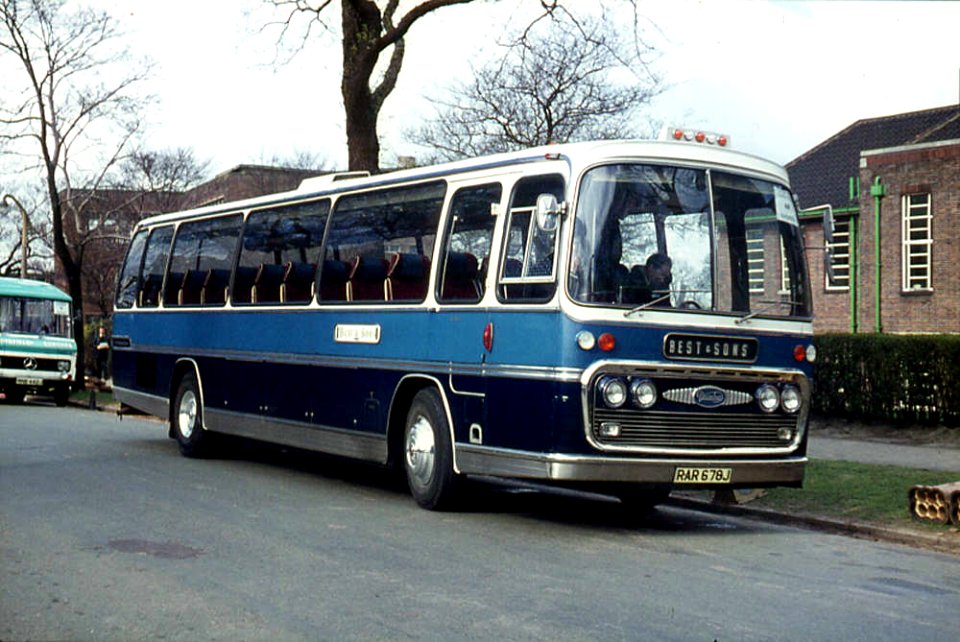 Best RAR678J Daimler Roadliner Plaxton Elite C51F.