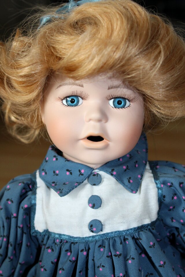 Toys puppet show eyes