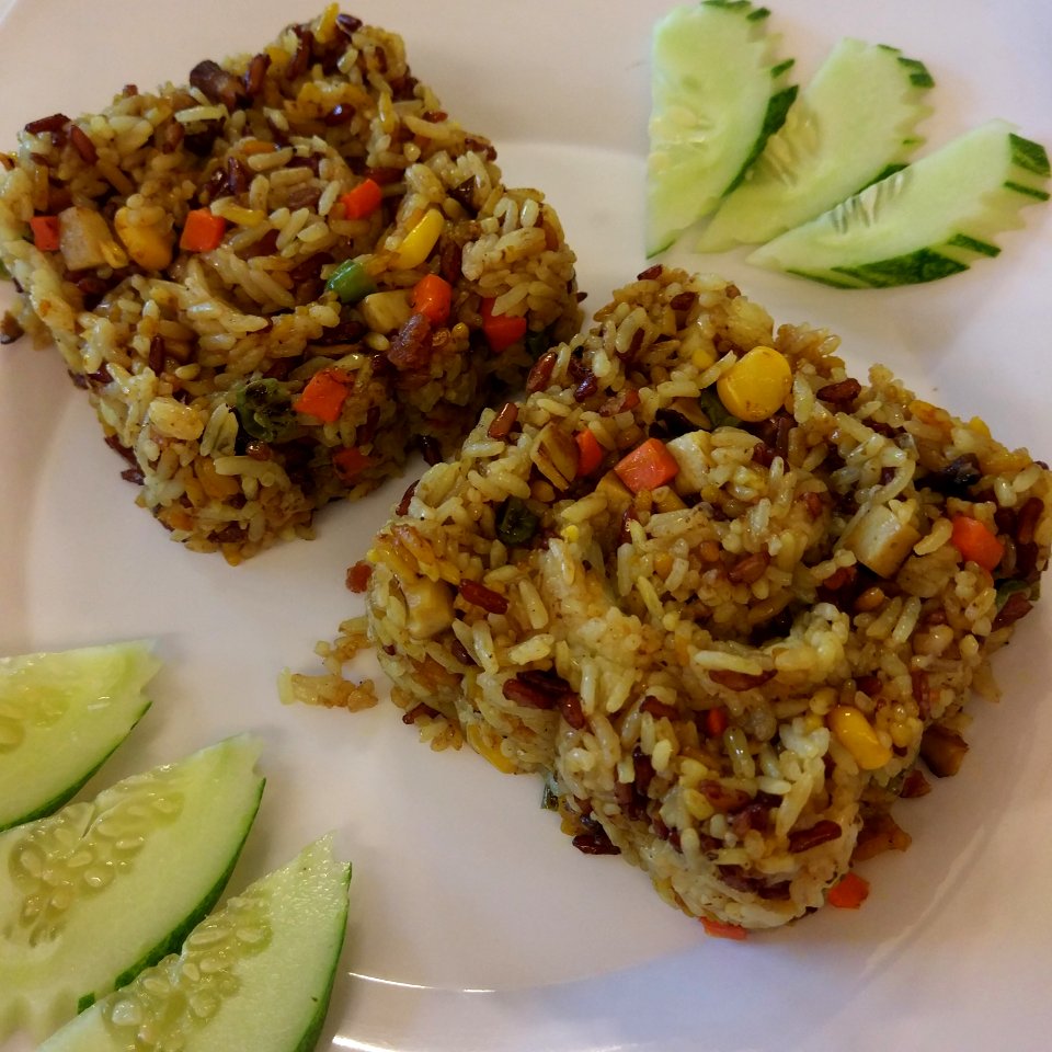 vegetarian fried rice, nấm thiên đường paradise mushroom restaurant, lê văn lương st. dist.7
