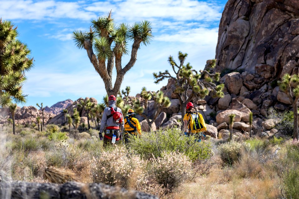 Joshua Tree Search and Rescue Team preparing for training photo