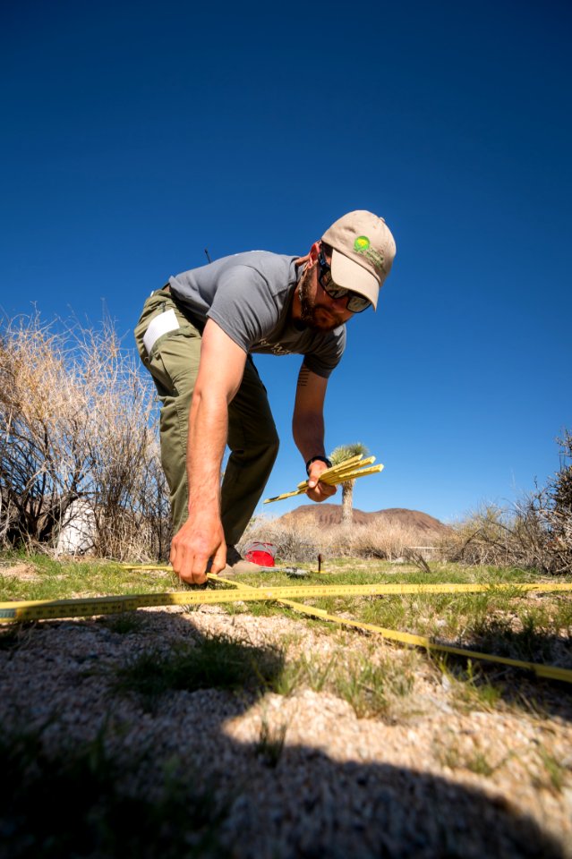 Earthwatch Volunteers Work with Park Resource Managers to Study Climate Change