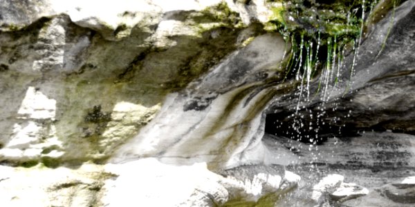 Drippy dippy rocks