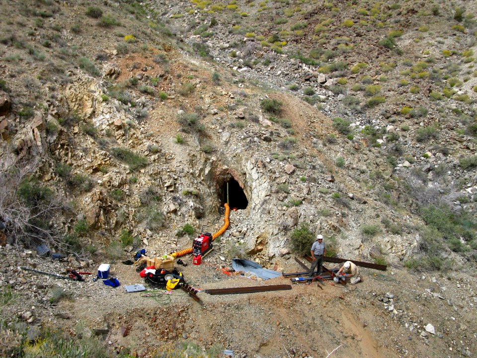 Mine closure work; Golden Bee Mine