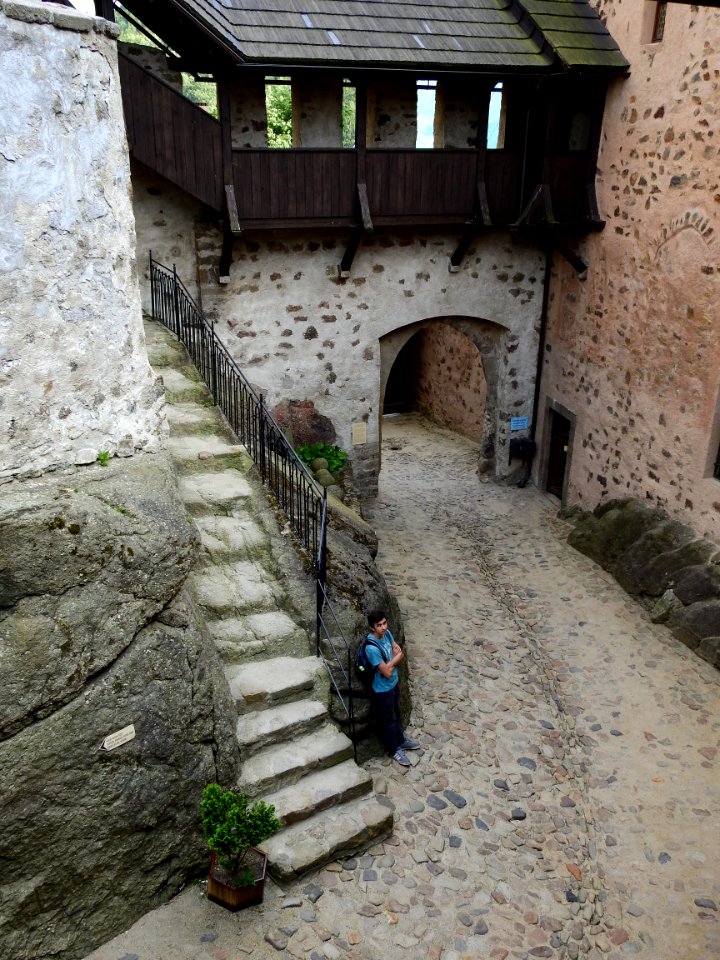 Loket hrad