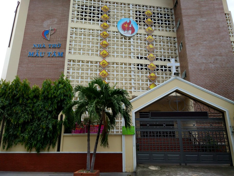 nhà thờ mẫu tâm church