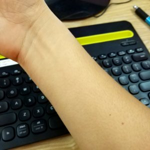 right arm for make virtual tattoo